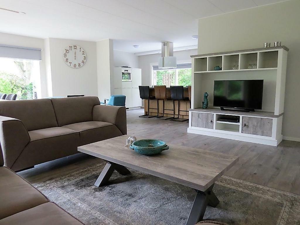 Villa Bos Sint Maartensvlotbrug Eksteriør bilde
